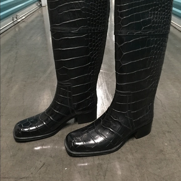 Genuine alligator boots Louis Vuitton rare new main image 9